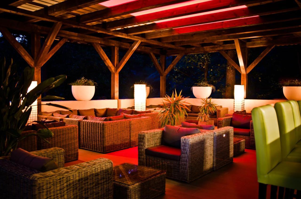 Hotel Aranygombos Fogado à Telkibánya Extérieur photo